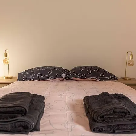 Les Jardins D'aix Appartement